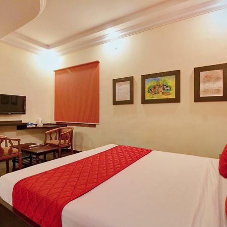 Oyo 7355 Covinille Bed & Breakfast Madurai Exterior photo
